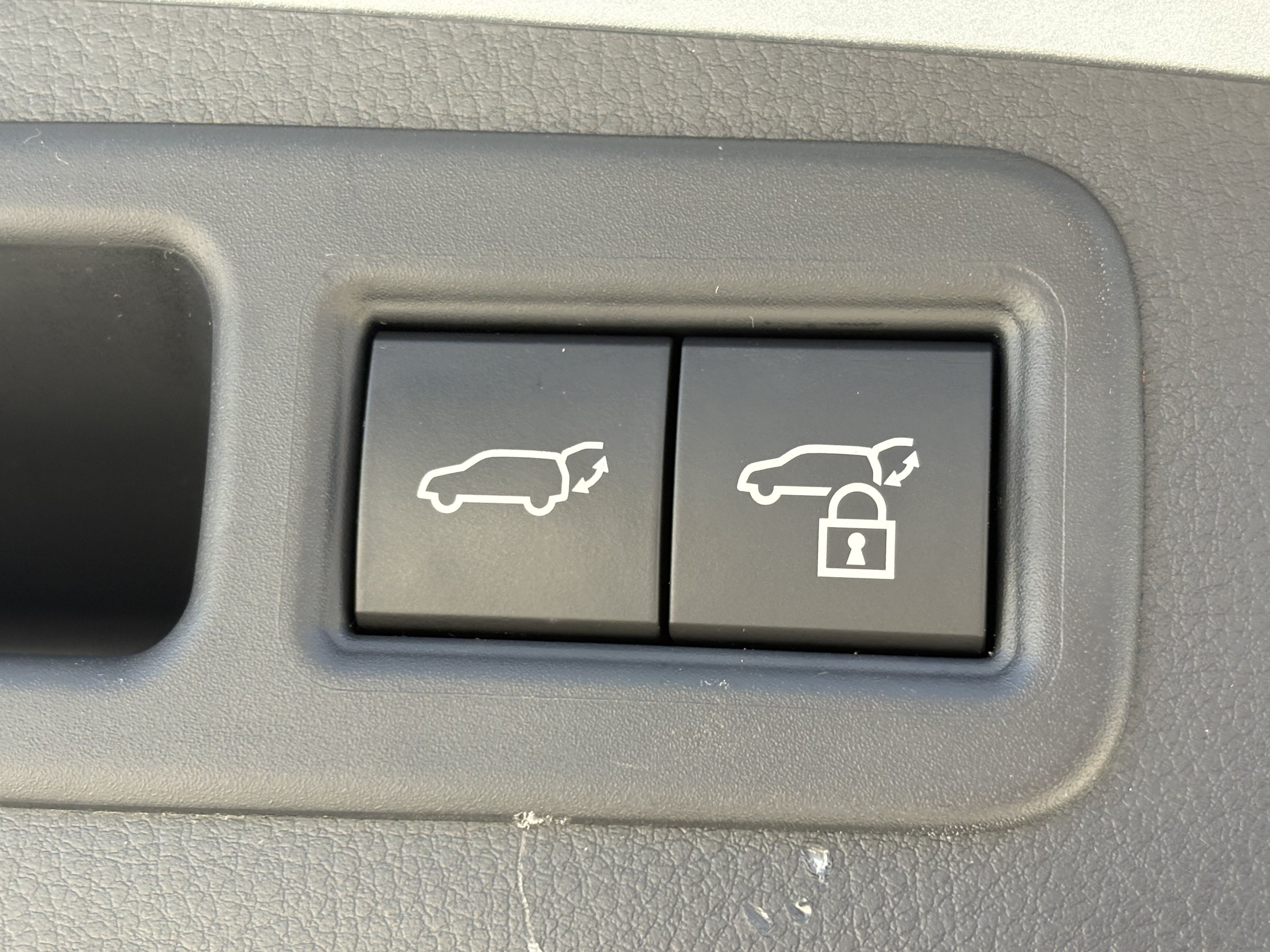Used 2025 Lexus RX 350h w/ Convenience Package AWD/4WD image 10