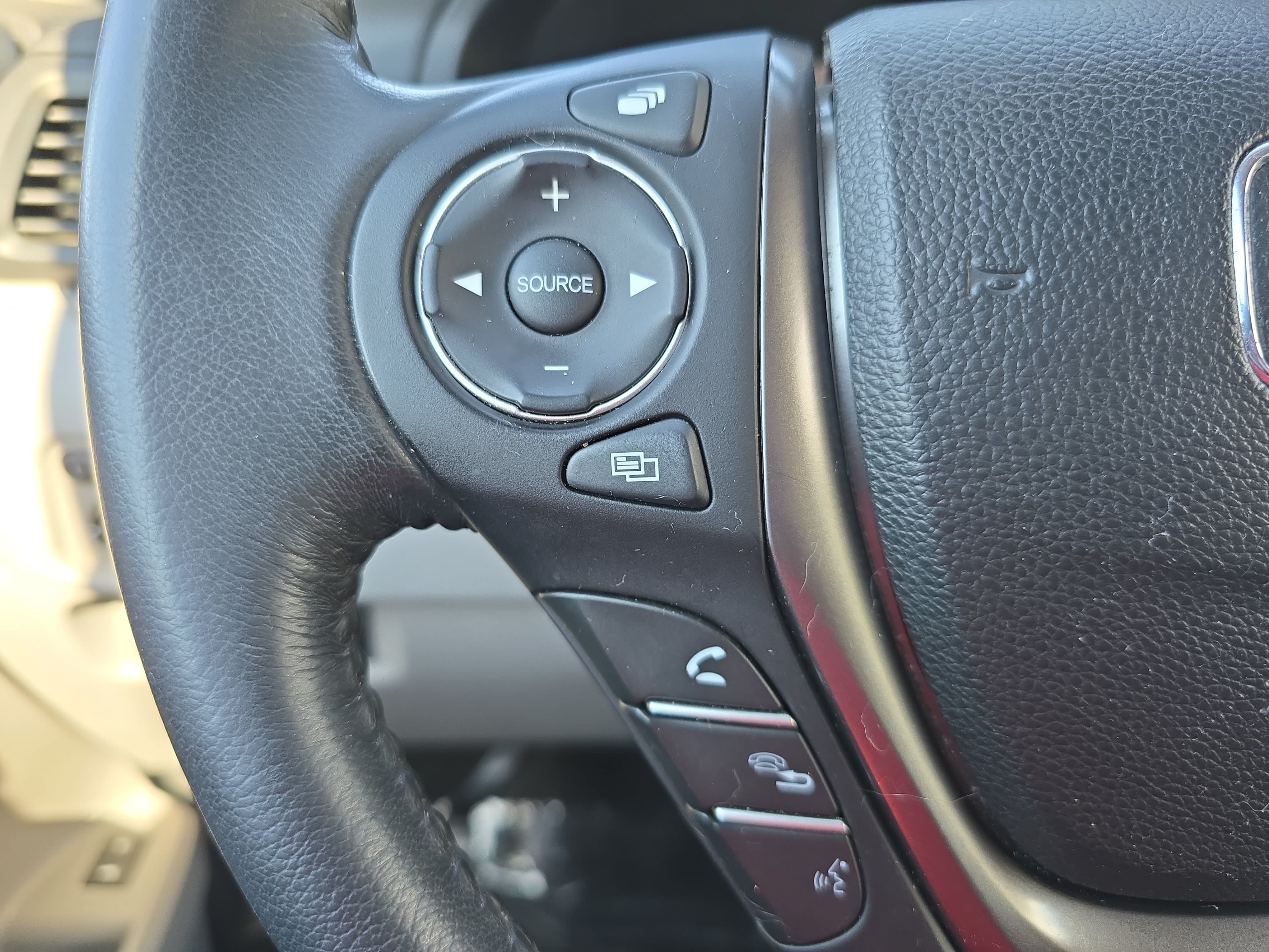Used 2016 Honda Pilot EX-L image 18