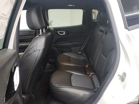 New 2026 Jeep Compass Latitude image 30