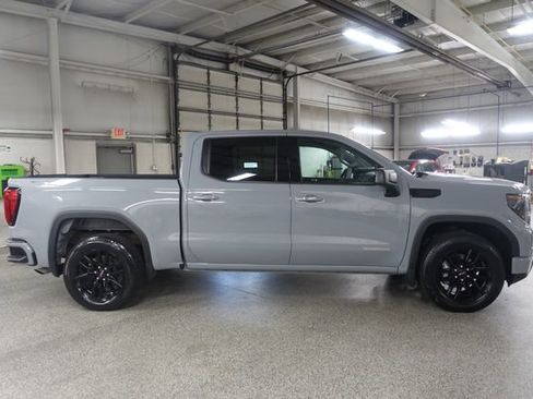 Used 2024 GMC Sierra 1500 Elevation AWD/4WD image 8