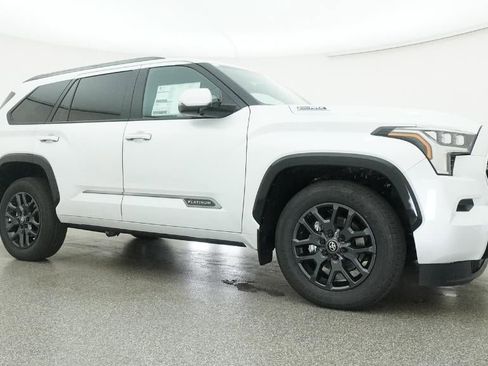 New 2026 Toyota Sequoia Platinum image 28