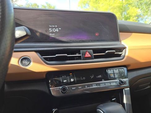 Certified 2024 Kia Seltos SX AWD/4WD image 16