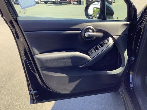 Used 2020 FIAT 500X Trekking image 9