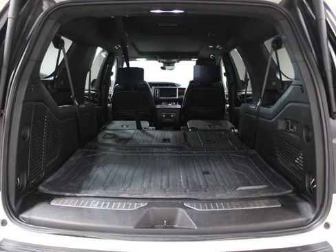 Used 2023 GMC Yukon XL Denali Ultimate w/ LPO, Floor Liner Package image 16