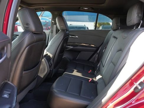 Used 2019 Cadillac XT4 Sport w/ Cold Weather Package FWD image 9