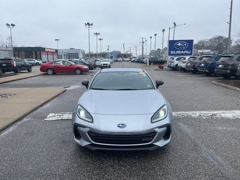 Used 2025 Subaru BRZ tS image 8