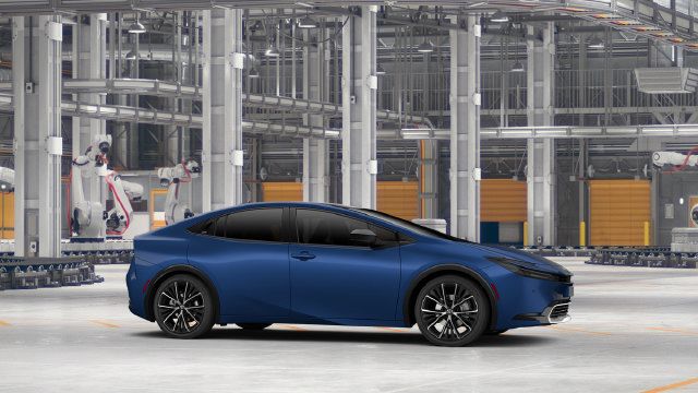 New 2027 Toyota Prius Limited FWD image 15