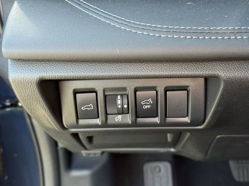 Certified 2025 Subaru Outback Limited w/ Popular Package #2 AWD/4WD image 9