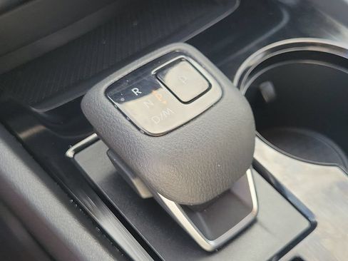 Used 2024 Nissan Rogue SV FWD image 28