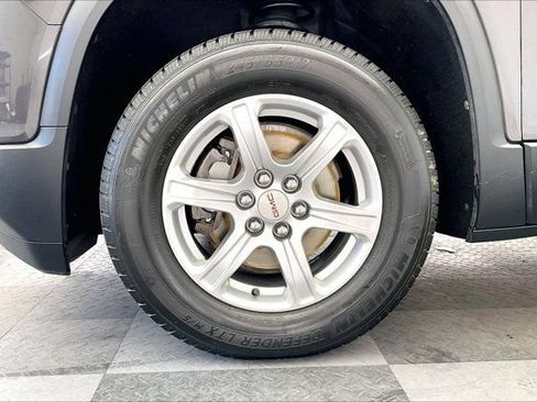 Used 2019 GMC Acadia SLE AWD/4WD image 8