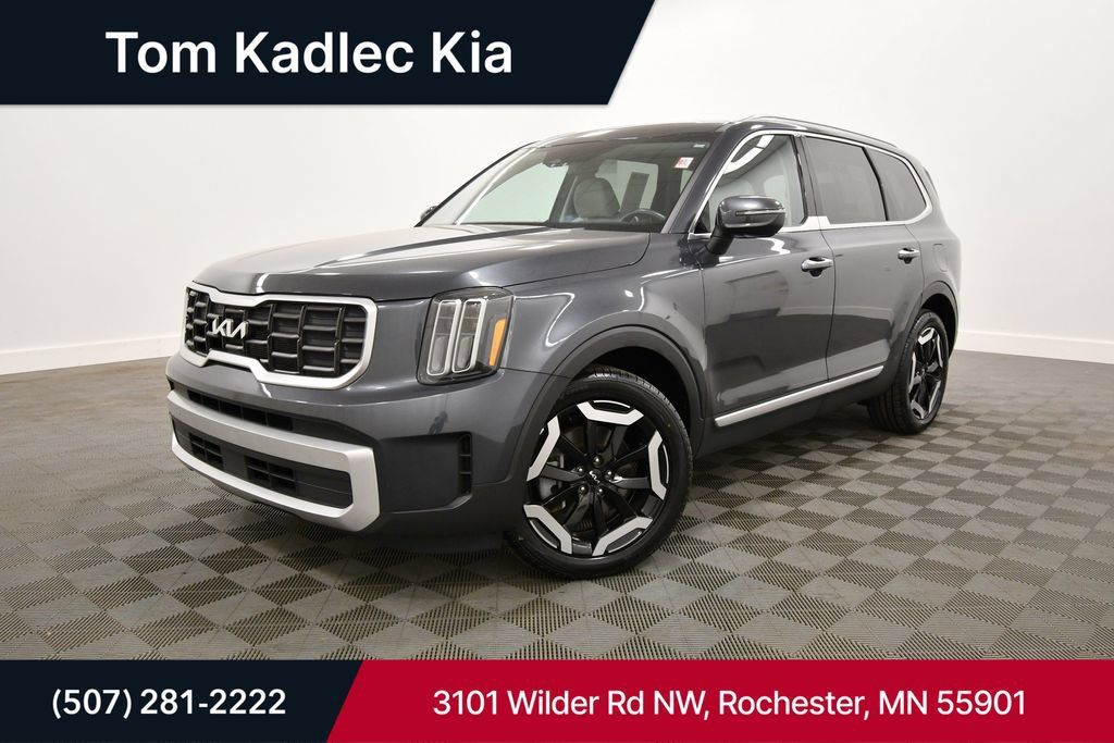 Certified 2024 Kia Telluride S w/ S Sunroof Package AWD/4WD image 1
