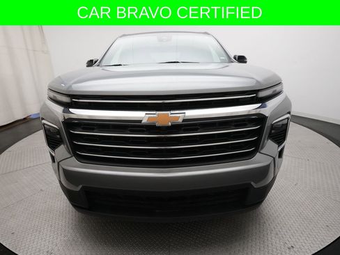 Certified 2026 Chevrolet Traverse LT AWD/4WD image 11