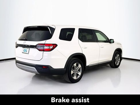 Used 2025 Honda Pilot EX-L image 8