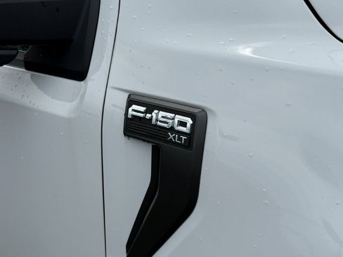 Used 2023 Ford F150 XLT w/ Equipment Group 302A High AWD/4WD image 9