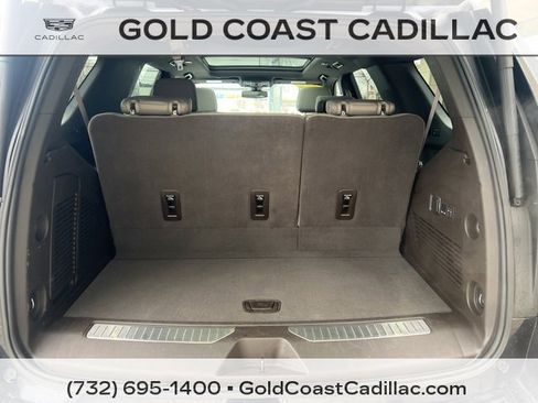 Used 2022 Chevrolet Tahoe Z71 w/ Z71 Off-Road Package image 12