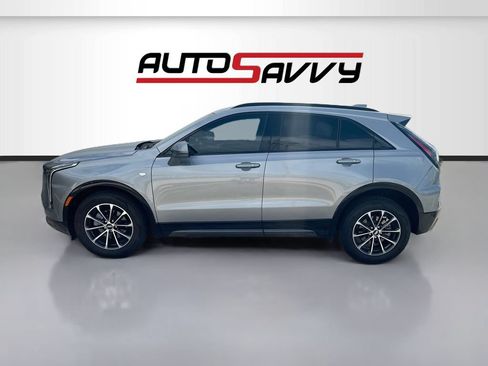 Used 2024 Cadillac XT4 Sport w/ Cold Weather Package FWD image 4