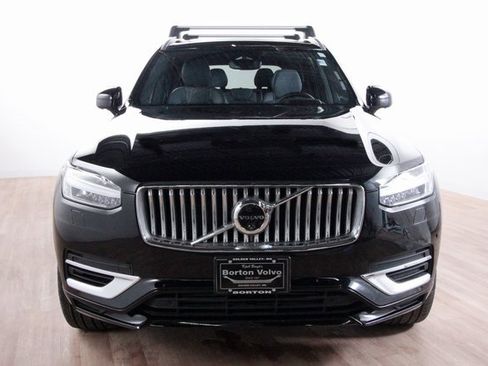 Certified 2024 Volvo XC90 T8 Ultimate w/ Protection Package Premier image 2