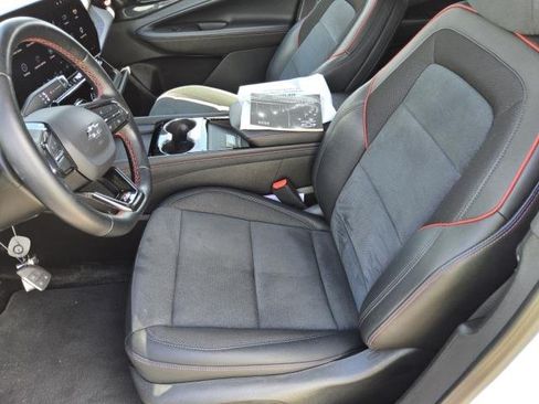 Used 2024 Chevrolet Blazer EV RS RWD image 11