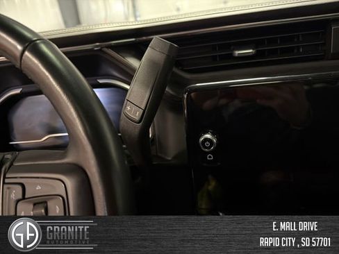 Used 2024 GMC Sierra 2500 Denali Ultimate AWD/4WD image 25