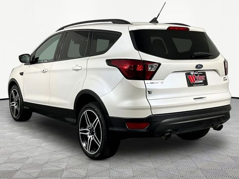 Used 2019 Ford Escape SEL AWD/4WD image 4