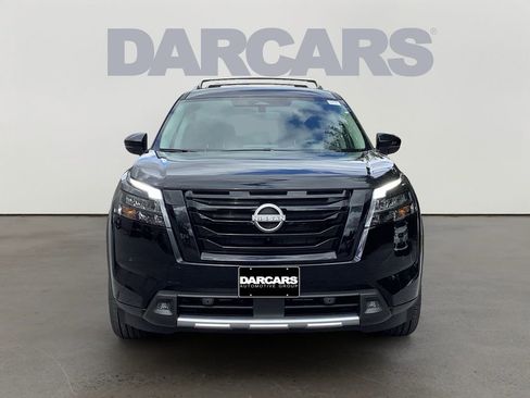 New 2025 Nissan Pathfinder SL w/ Black Appearance Package image 2