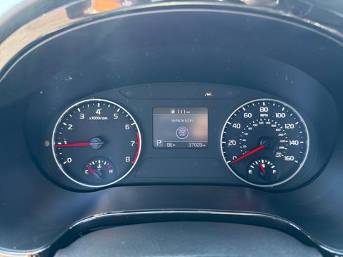Used 2022 Kia Seltos S image 11