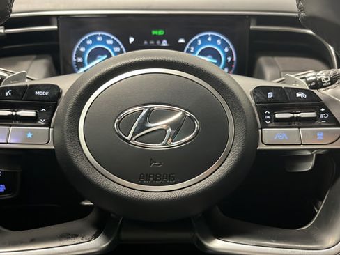 Used 2022 Hyundai Tucson SEL AWD/4WD image 16