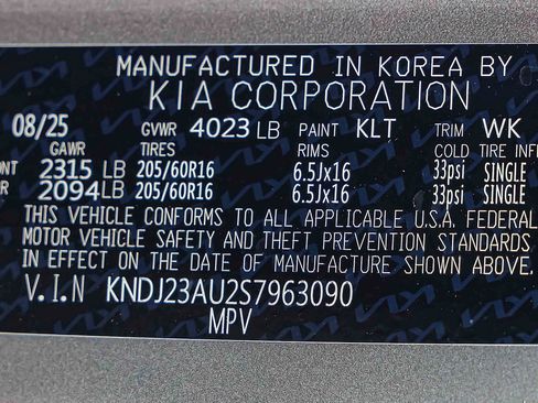 Certified 2025 Kia Soul LX w/ LX Technology Package FWD image 14