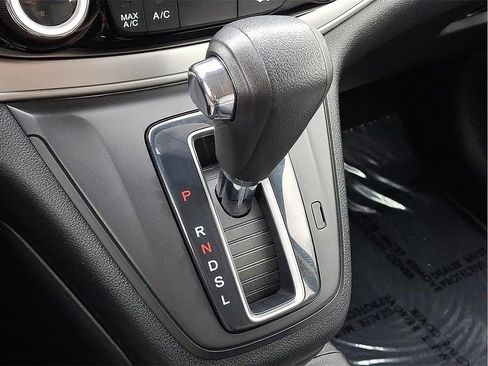 Used 2016 Honda CR-V LX image 12