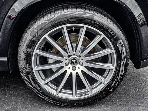 New 2026 Mercedes-Benz GLS 580 4MATIC image 8