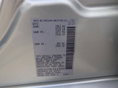 Used 2024 Nissan Altima 2.5 SR FWD image 22