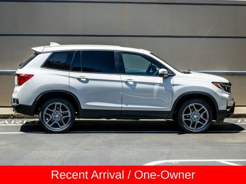 Used 2023 Honda Passport EX-L image 9