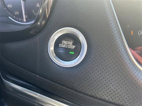 Used 2023 Cadillac XT5 Premium Luxury image 19