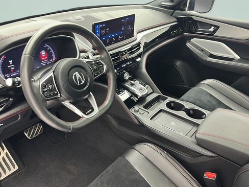 Used 2025 Acura MDX A-Spec AWD/4WD image 13