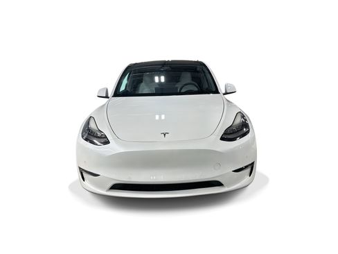 Certified 2021 Tesla Model Y Long Range AWD/4WD image 2