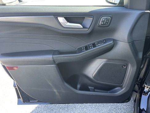 New 2026 Ford Escape Active w/ Active Premium Tech Pack image 11