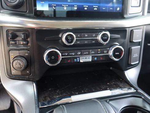 Certified 2022 Ford F150 Lariat AWD/4WD image 21