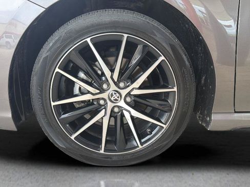 Used 2024 Toyota Camry SE FWD image 26