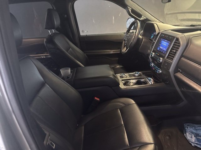 Used 2021 Ford Expedition XLT AWD/4WD image 25