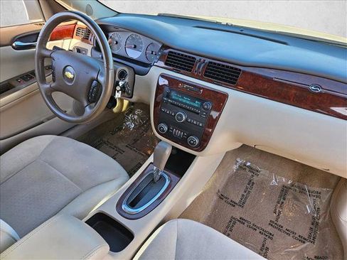 Used 2006 Chevrolet Impala LT FWD image 25