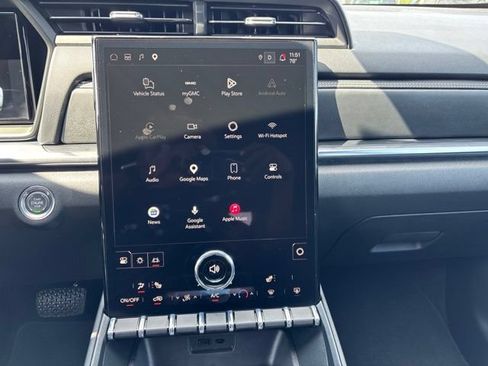 Used 2026 GMC Terrain Elevation w/ Technology Package II AWD/4WD image 22