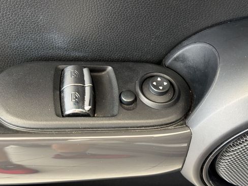 Used 2018 MINI Cooper 2-Door Hardtop FWD image 13