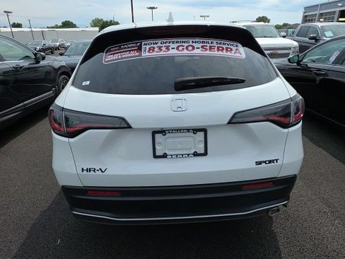 Certified 2026 Honda HR-V Sport image 5