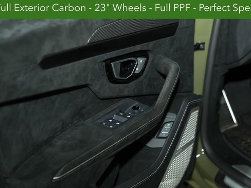 Used 2023 Lamborghini Urus Performante AWD/4WD image 43
