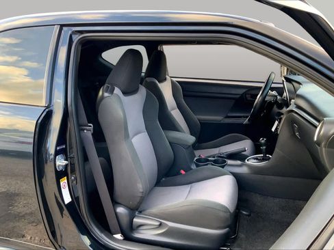 Used 2015 Scion tC FWD image 8