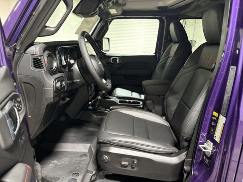 New 2026 Jeep Gladiator Rubicon w/ Steel Power Dome Hood Package image 18