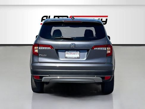 Used 2022 Honda Pilot EX-L image 6