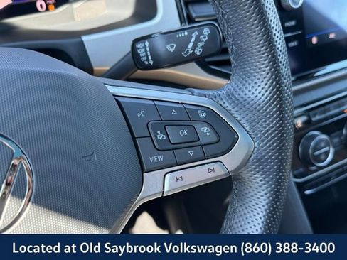 Certified 2022 Volkswagen Atlas Cross Sport SEL Premium R-Line image 39