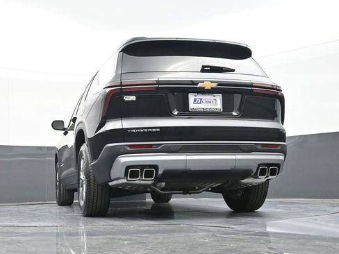 New 2025 Chevrolet Traverse LT w/ LPO, Floor Liner Package image 43