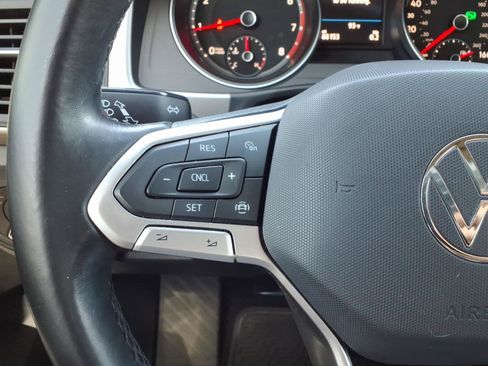 Used 2021 Volkswagen Atlas SE FWD image 32